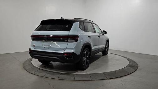 Gray 2026 Volkswagen Taos 1.5T SE Black