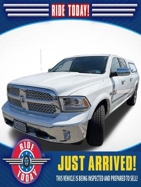 Bright White Clearcoat 2014 RAM 1500 Laramie