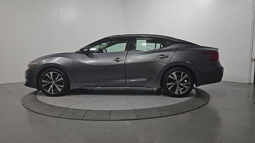 Gun Metallic 2016 Nissan Maxima 3.5 Platinum