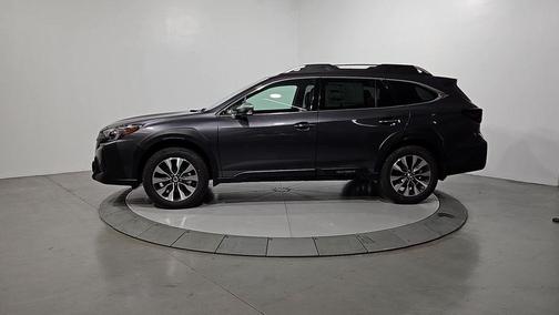 2025 Subaru Outback Touring