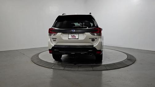 Crystal White Pearl 2023 Subaru Forester Wilderness