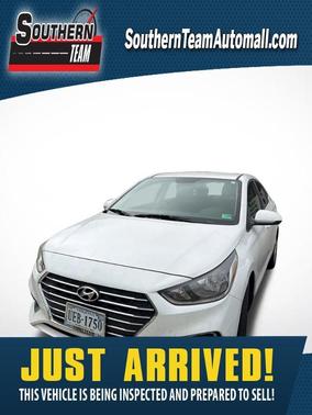 Frost White Pearl 2021 Hyundai Accent SEL
