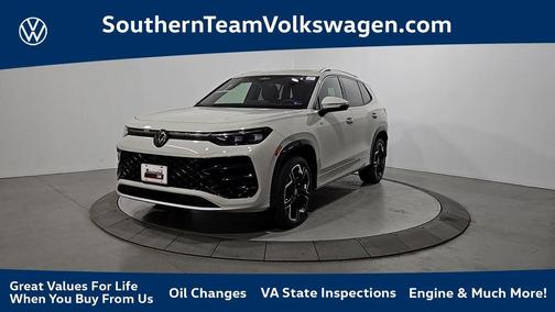 Sandstone 2026 Volkswagen Tiguan 2.0T SEL R-Line Turbo