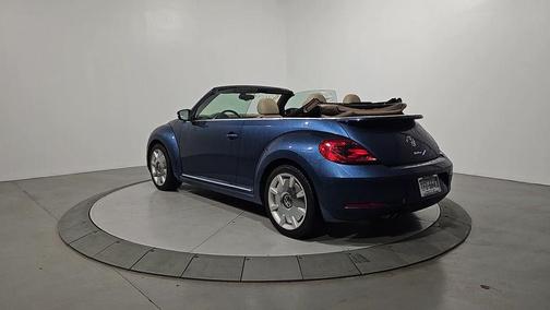 2016 Volkswagen Beetle 1.8T SEL