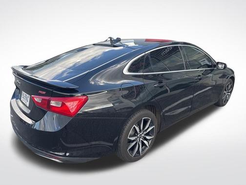 Mosaic Black Metallic 2020 Chevrolet Malibu RS