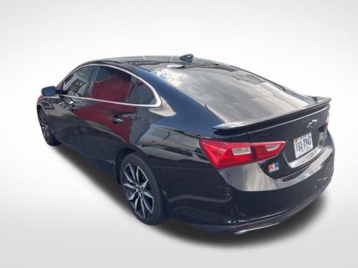 Mosaic Black Metallic 2020 Chevrolet Malibu RS