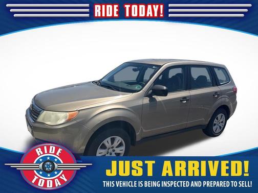 Topaz Gold Metallic 2009 Subaru Forester 2.5X