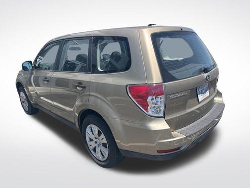 Topaz Gold Metallic 2009 Subaru Forester 2.5X