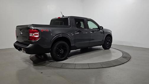 Azure Gray Metallic 2024 Ford Maverick XLT
