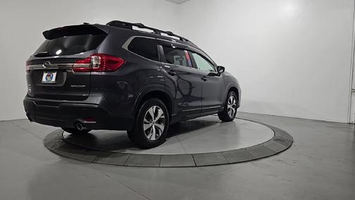 Magnetite Gray Metallic 2022 Subaru Ascent Premium