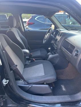 Black Clearcoat 2014 Jeep Patriot Sport