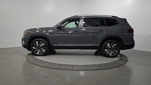 Pure Gray 2026 Volkswagen Atlas 2.0T SEL