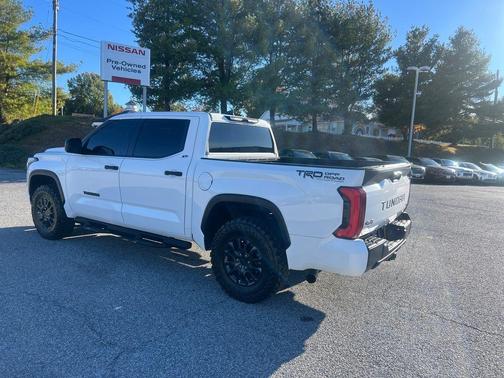 2024 Toyota Tundra SR5