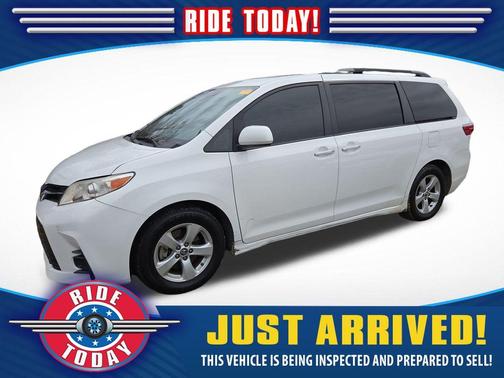 2019 Toyota Sienna L