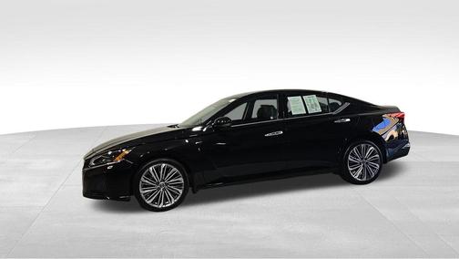 2024 Nissan Altima 2.5 SL