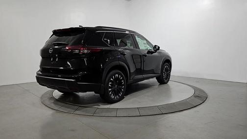 Super Black 2026 Nissan Rogue Dark Armor