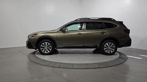 Autumn Green Metallic 2022 Subaru Outback Premium