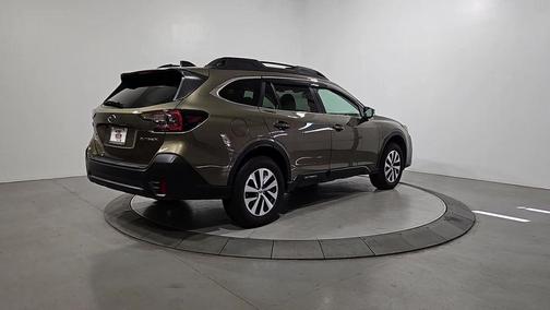 Autumn Green Metallic 2022 Subaru Outback Premium
