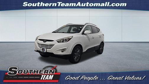 Winter White 2015 Hyundai TUCSON SE