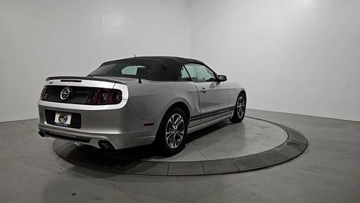 Ingot Silver Metallic 2014 Ford Mustang V6 Premium