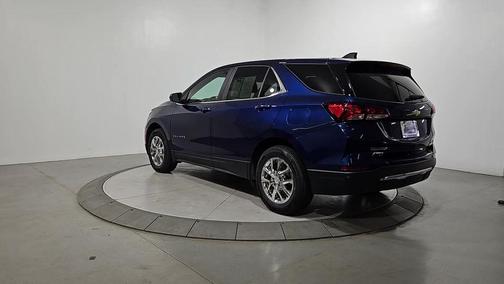 Blue Glow Metallic 2023 Chevrolet Equinox 1LT