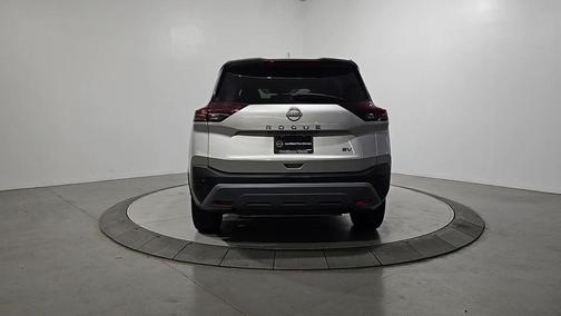Brilliant Silver Metallic 2023 Nissan Rogue SV