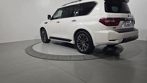 Aspen White Tricoat 2023 Nissan Armada Platinum