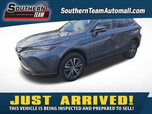 2022 Toyota Venza LE