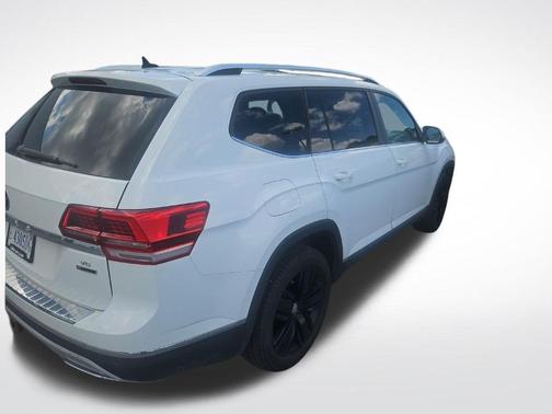 Pure White 2019 Volkswagen Atlas SEL