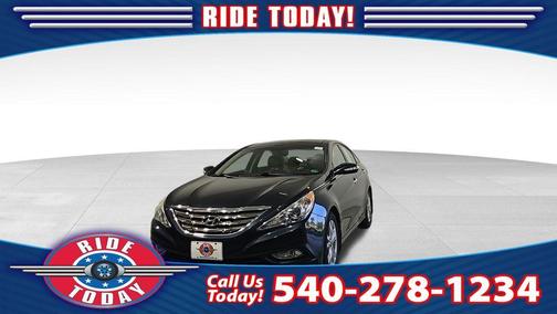 2013 Hyundai SONATA Limited