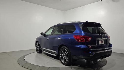 2019 Nissan Pathfinder Platinum