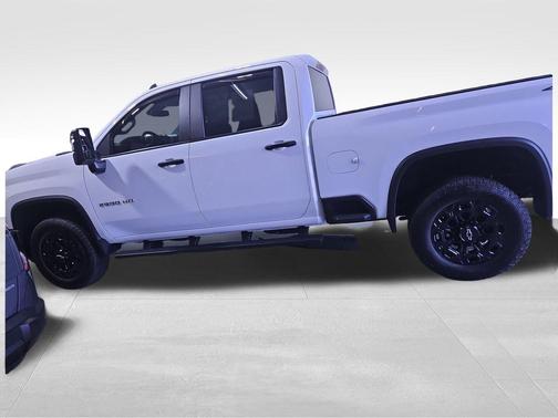 2024 Chevrolet Silverado 2500 Custom