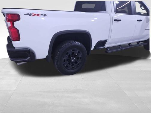 2024 Chevrolet Silverado 2500 Custom