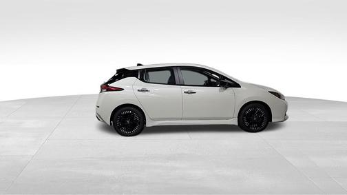 2024 Nissan Leaf SV PLUS