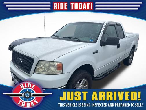 Oxford White Clearcoat 2004 Ford F-150 XLT SuperCab
