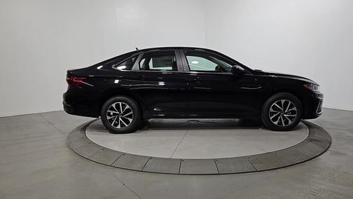 Deep Black 2026 Volkswagen Jetta 1.5T S