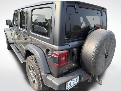 Granite Crystal Metallic Clearcoat 2019 Jeep Wrangler Unlimited Sport S