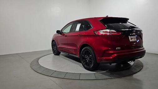 2022 Ford Edge ST Line