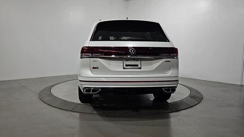 Opal White 2026 Volkswagen Atlas 2.0T SEL Premium R-Line