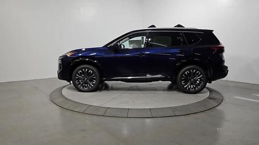 Deep Ocean Blue Pearl 2026 Nissan Rogue Platinum
