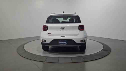 2021 Hyundai VENUE SEL