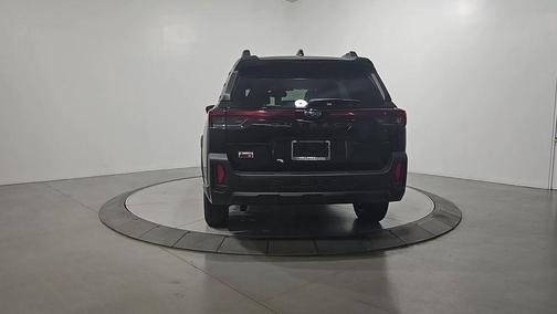 Crystal Black Silica 2026 Subaru Outback Premium