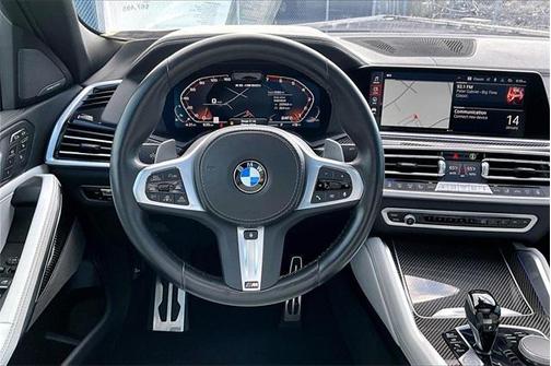 2023 BMW X6 M50i