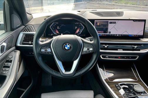 2025 BMW X5 sDrive40i