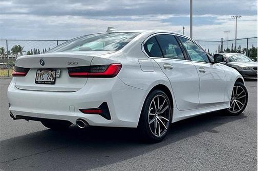 2020 BMW 330 330i