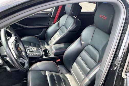 Carmine Red 2017 Porsche Macan Macan GTS