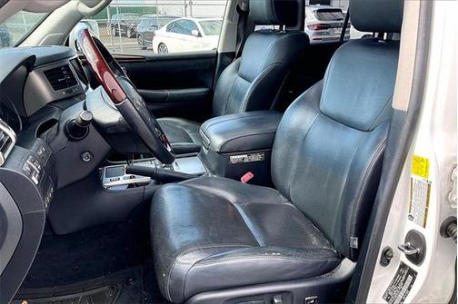 2015 Lexus LX 570 Base