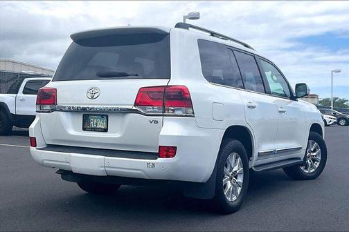 Blizzard Pearl 2019 Toyota Land Cruiser Base