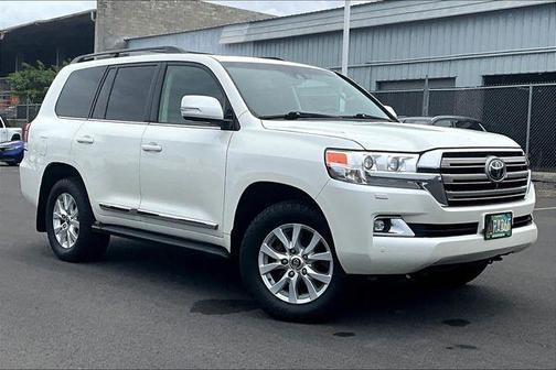 2019 Toyota Land Cruiser Base