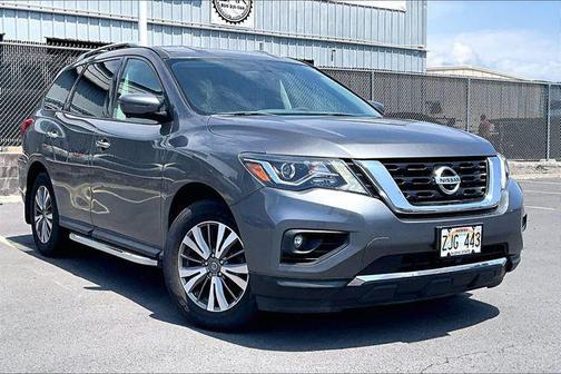 Gun Metallic 2019 Nissan Pathfinder SL